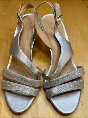 Naturalizer Silver Metallic Slingback Sandals with Glitter Straps